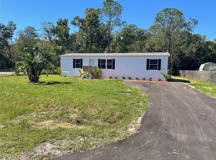 6119 Mangrove Dr, Zephyrhills, FL 33544