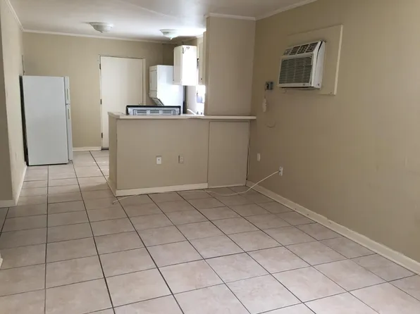 867 Geranium St, Baton Rouge, LA 70802