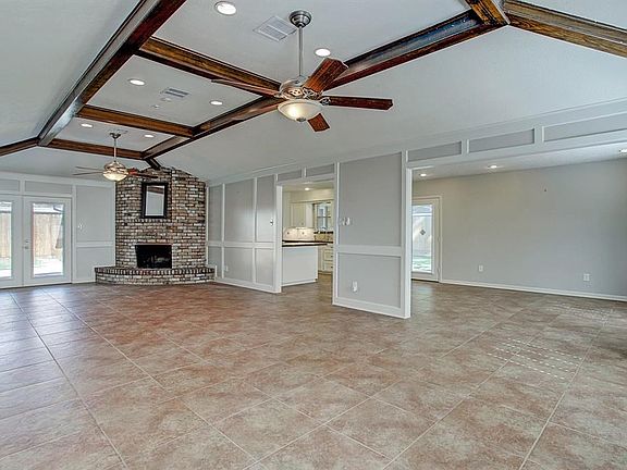 4th image of 10818 Olympia Dr