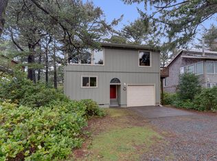 8970 Windward Ln, Manzanita, OR 97130
