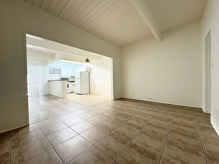 3737 Calle De Carlos #3 — Photo 7
