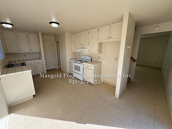 3rd image of 472 Franscioni Dr #A