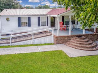 944 Short Cut Rd, Dorchester, SC 29437