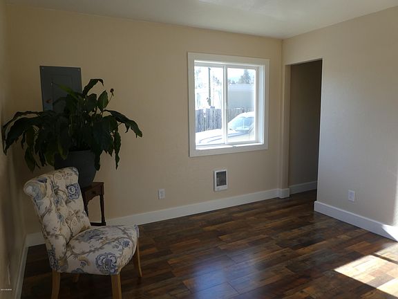 4th image of 211 W Missoula Ave