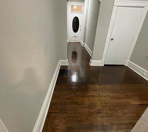 3rd image of 5331 Ridge Ave