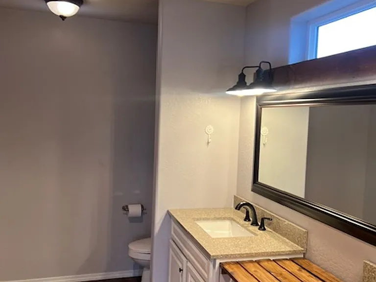 1777 Key Dr — Photo 5