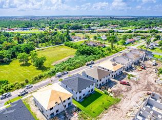 22491 SW 125th Ave #B, Miami, FL 33170