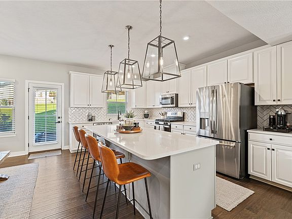 3rd image of 3002 Saint Andrews Ct