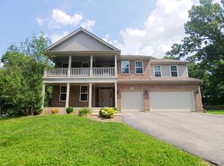 1565 Palisades Ln, Hoffman Estates, IL