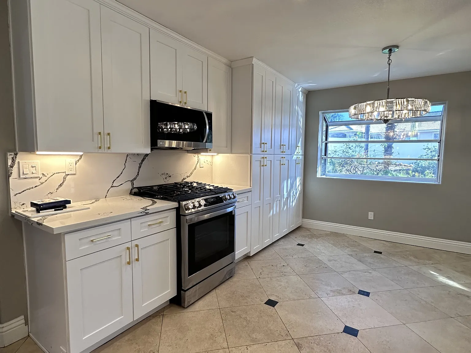 2123 Deland Court - 1 — Photo 4