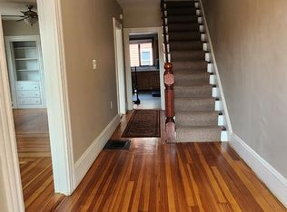 429 Cabot St #1L, Beverly, MA 01915