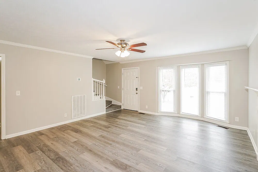 4 bed, 2.5 bath, 1825 sqft, $2,235 — Photo 4