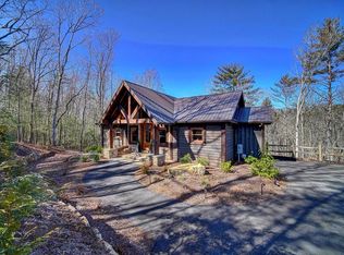 111 Price Cir, Blue Ridge, GA 30513