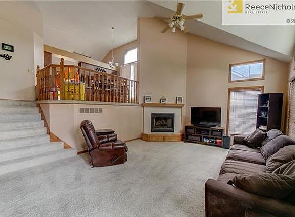 2nd image of 4731 Chouteau St