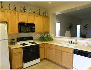 1st image of 2791 Thunder Bay Ave