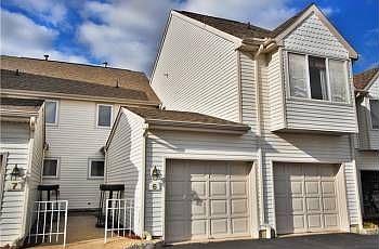 3 Bedroom 3 bath townhome