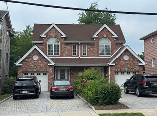 2133 Linwood Ave, Fort Lee, NJ 07024