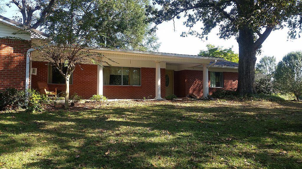 1949 Bush Dairy Rd, Laurel, MS 39443 Zillow