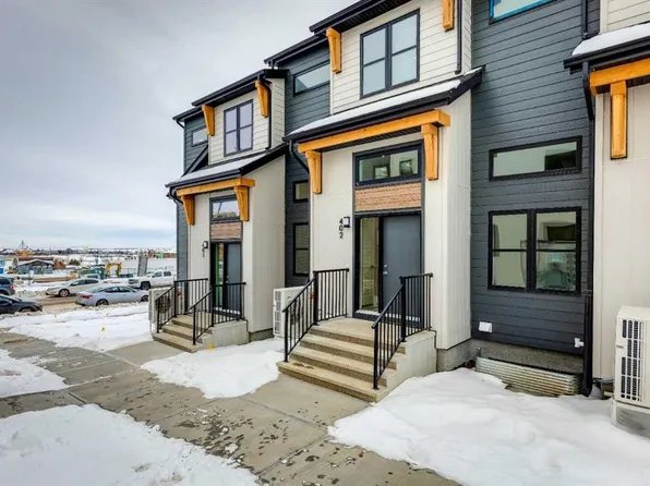 135 N Mahogany Parade SE #505, Calgary, AB T3M 4K2