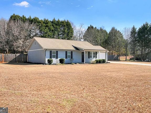 2nd image of 486 Glen Terrace Rd