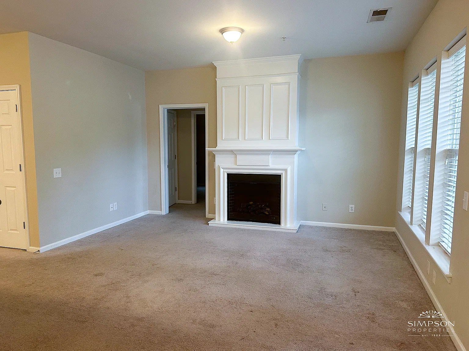 R11504 Costigan Lane - 1 — Photo 4