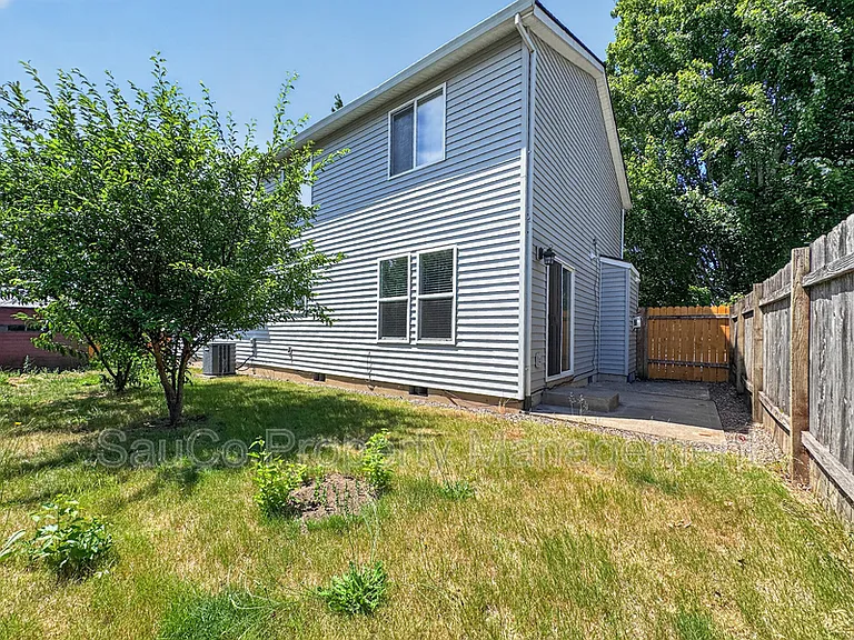 48 S 17th Ct — Photo 19