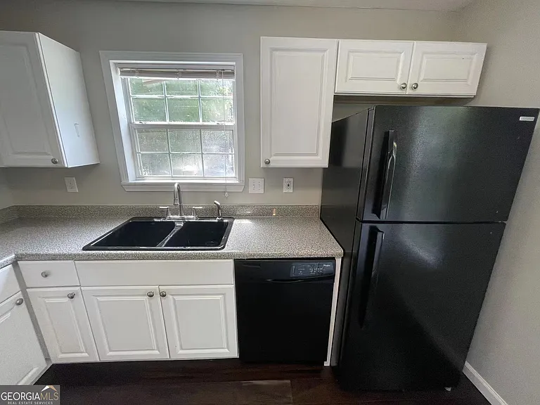 1437 Shiloh Way NW — Photo 7