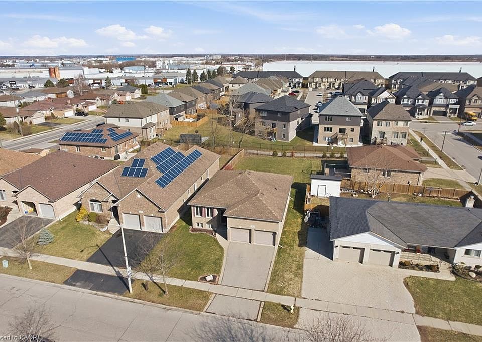 1st image of 9 Pace Ave