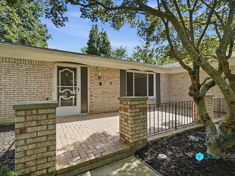 3059 Ranchfield Dr — Photo 4