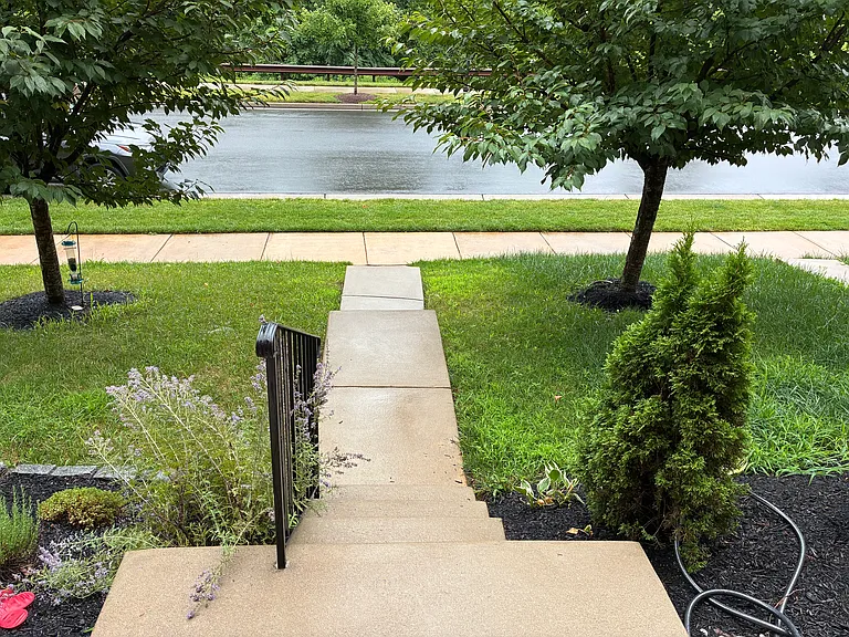 11306 Willow Green Cir — Photo 16