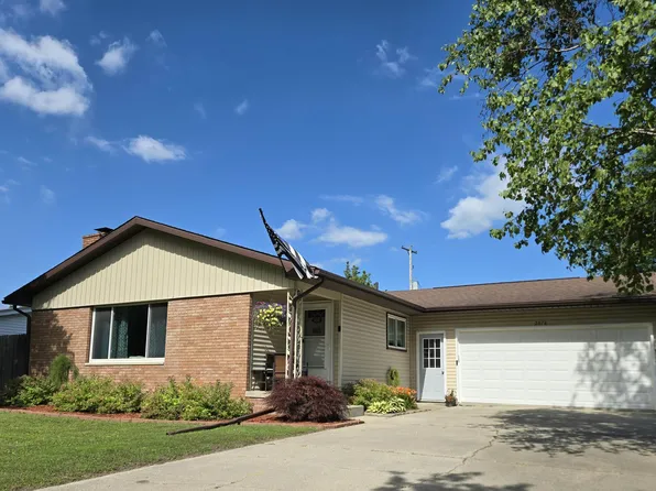 2878 Clayburn Rd, Saginaw, MI 48603