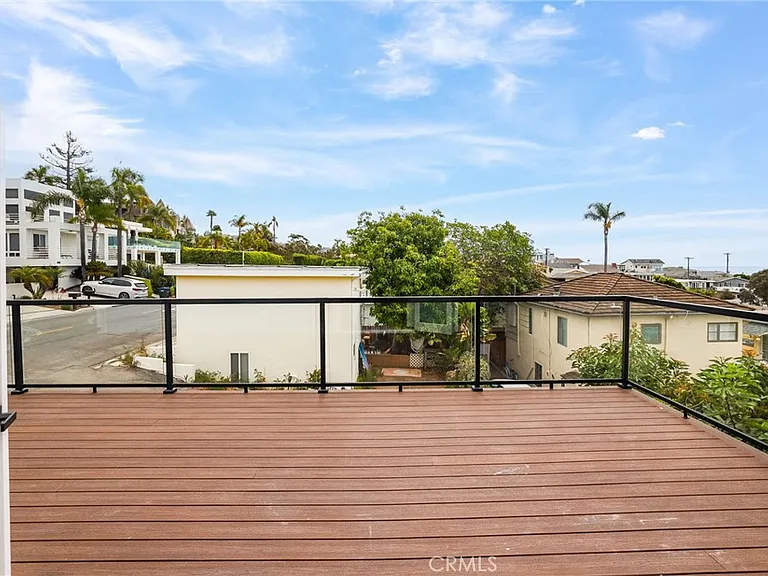 297 Wave St — Photo 13