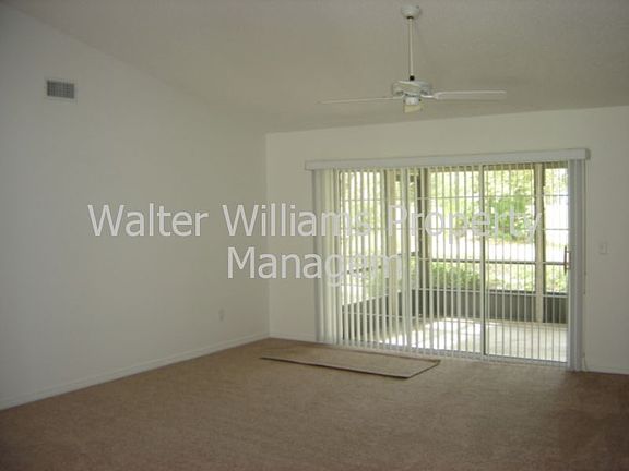 5th image of 110 Lindsay Dr