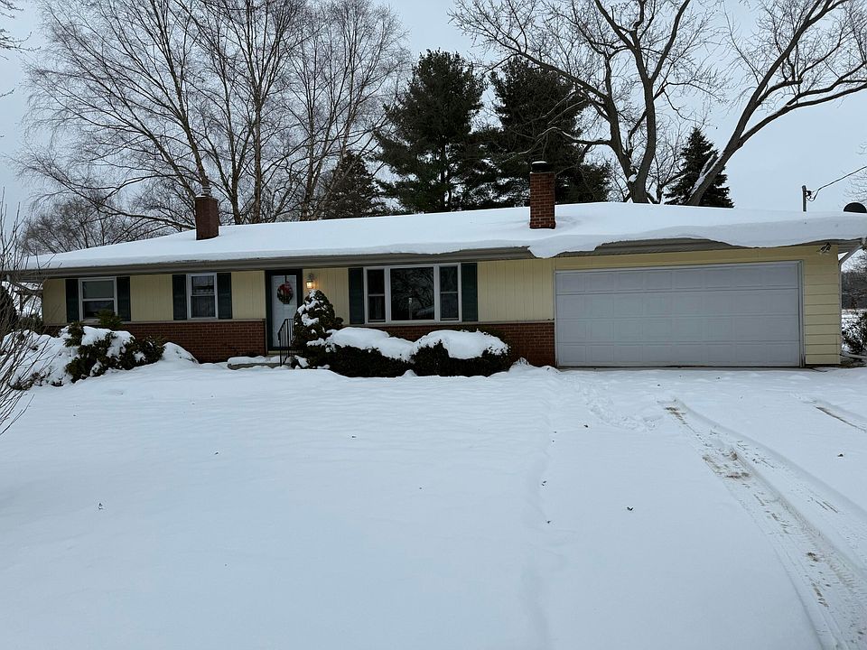 1st image of 132 River Park Dr