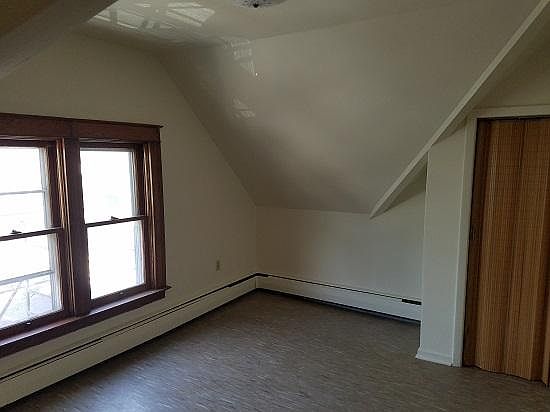 5th image of 548 10th St