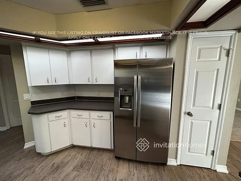 7202 Hileman Dr E — Photo 10