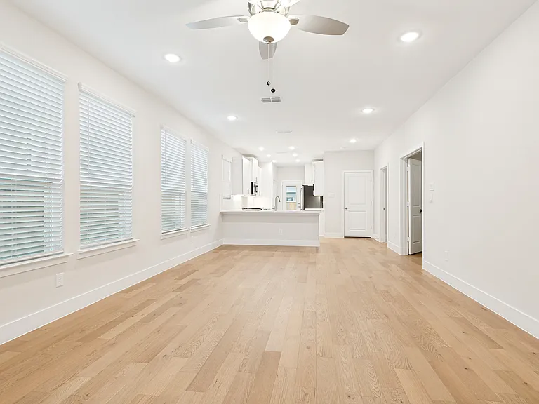 11587 Pinto St — Photo 11