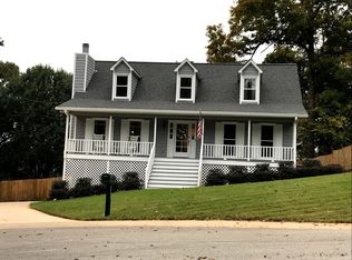 1217 Highpoint Cir, Hoover, AL 35244