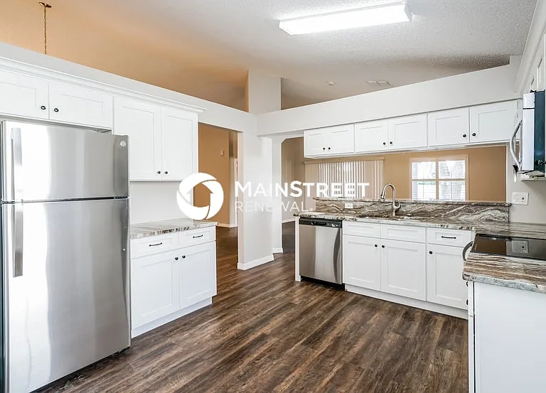 769 Sagewood Dr — Photo 7