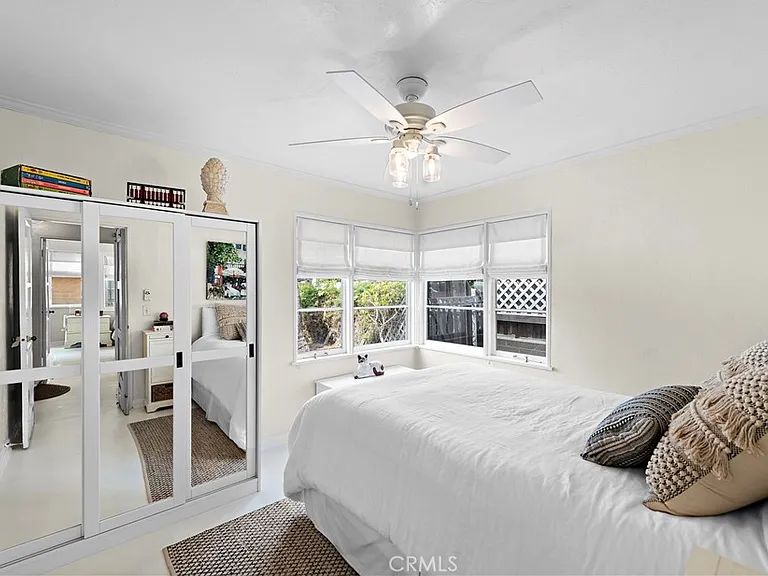 283 Fairview St — Photo 12