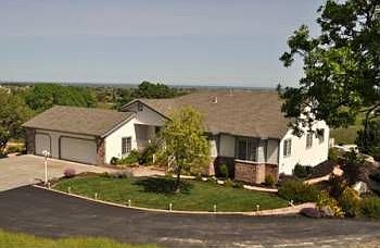 2nd image of 3895 Ciarlo Ln