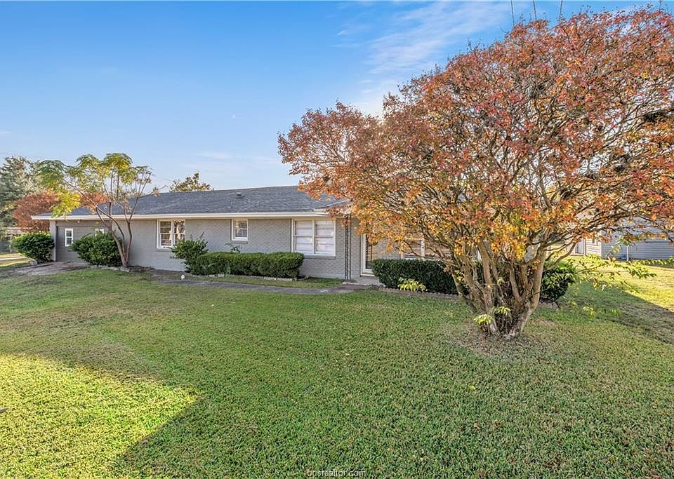 1st image of 1105 San Jacinto Ln