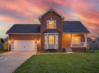 2758 N Whitfield Rd, Clarksville, TN 37040