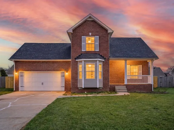 2758 N Whitfield Rd, Clarksville, TN 37040