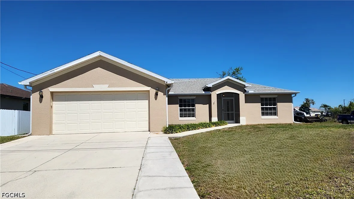 3 bed, 2.0 bath, 1601 sqft, $1,850 — Photo 1