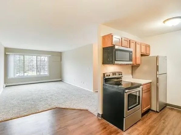 Birch Tree Apartments, 6129 Beechfield Dr #4b24c97a5, Lansing, MI 48911