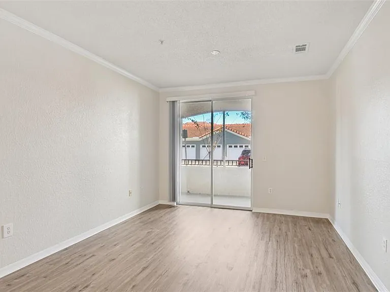 18001 Richmond Place Dr #1213 — Photo 10