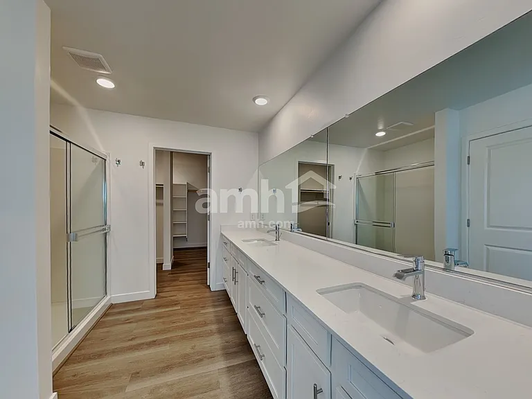 13145 N Mustang Crossing Rd — Photo 14