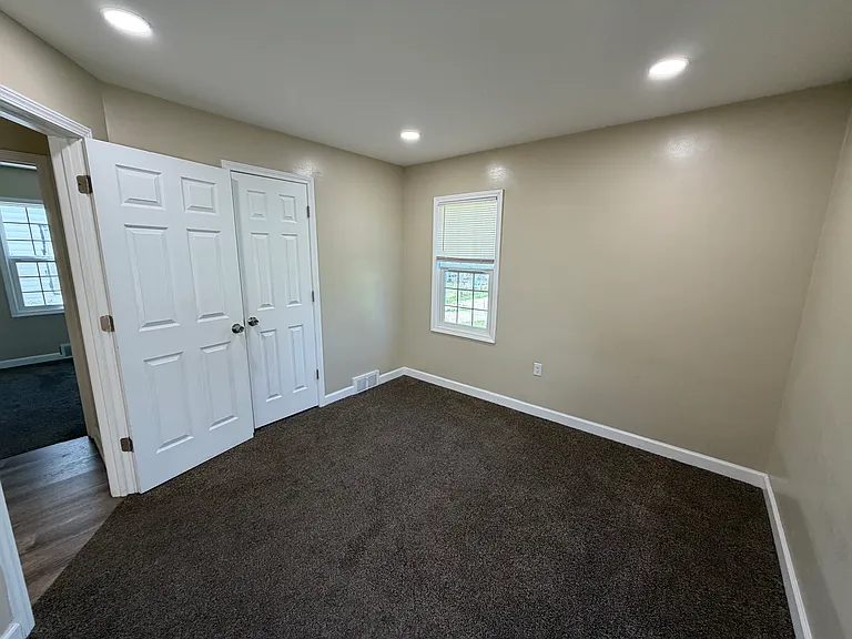 7459 Asbury Park — Photo 10