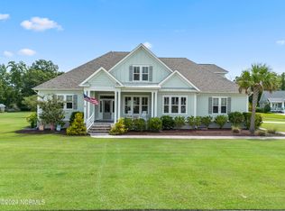 107 Cottage Walk, Hampstead, NC 28443